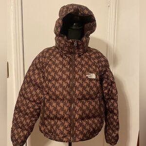 WomenThe North Face Nuptse 2000 Short Crop 600 Down Jacket TNF Print